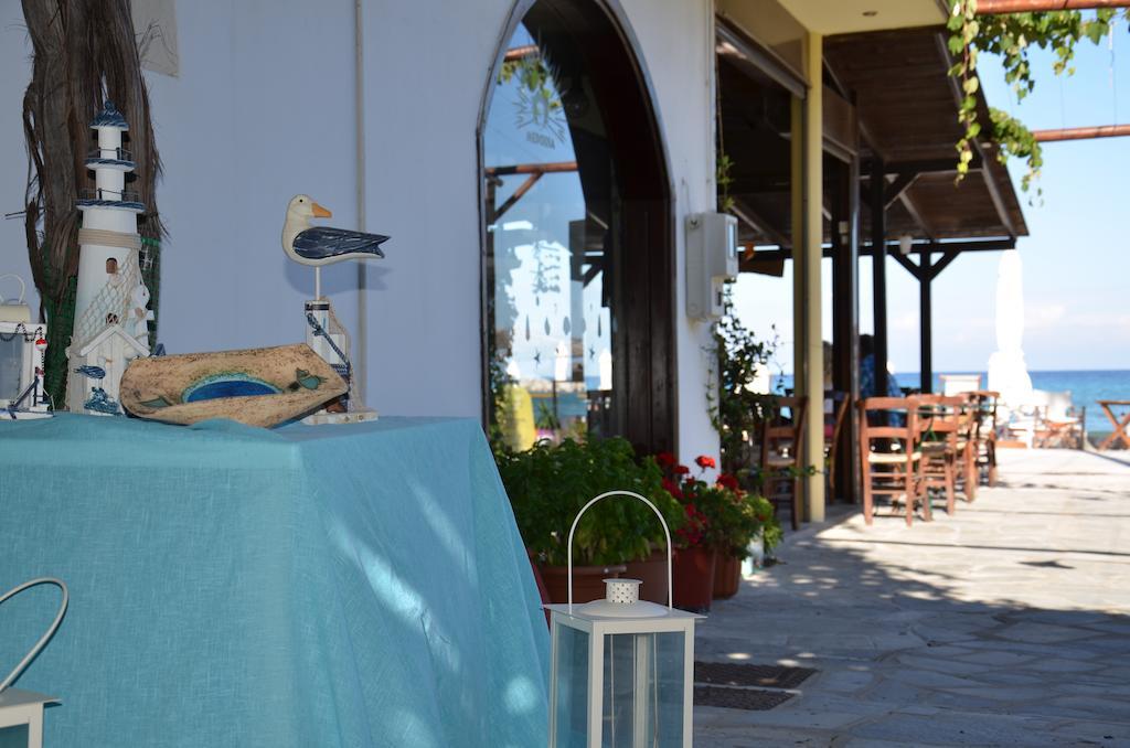 Chrisi Akti Hotel Скала-Потамиас Экстерьер фото